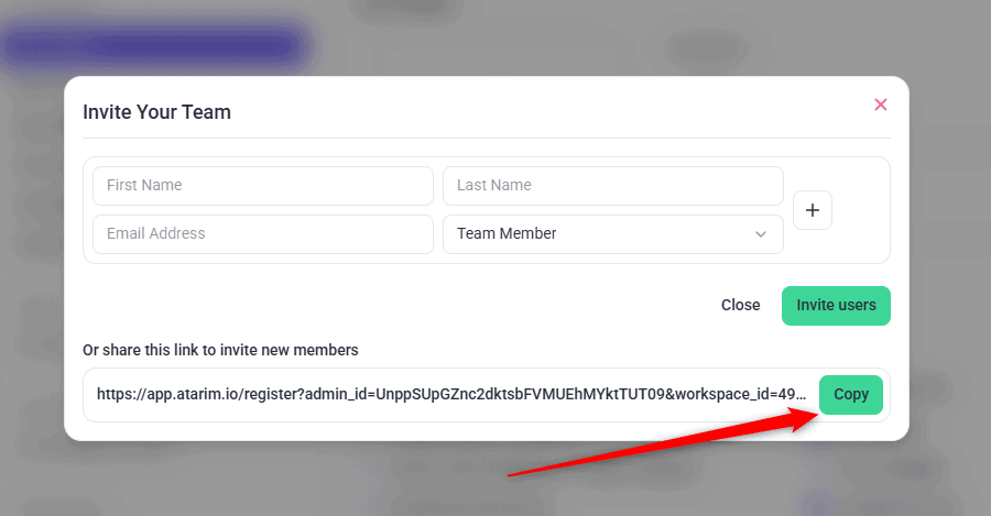 The shareable workspace invite link at the bottom of the invite window